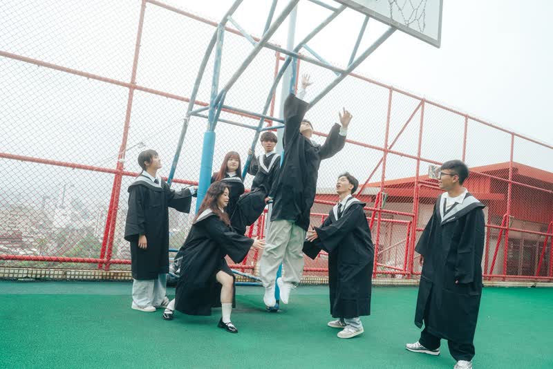 밍촨대 졸업 사진